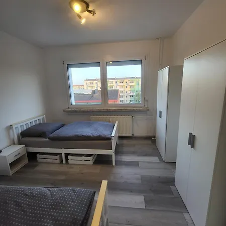 דירה Liebevoll Eingerichtete 2-zimmer Mit Badewanne In
